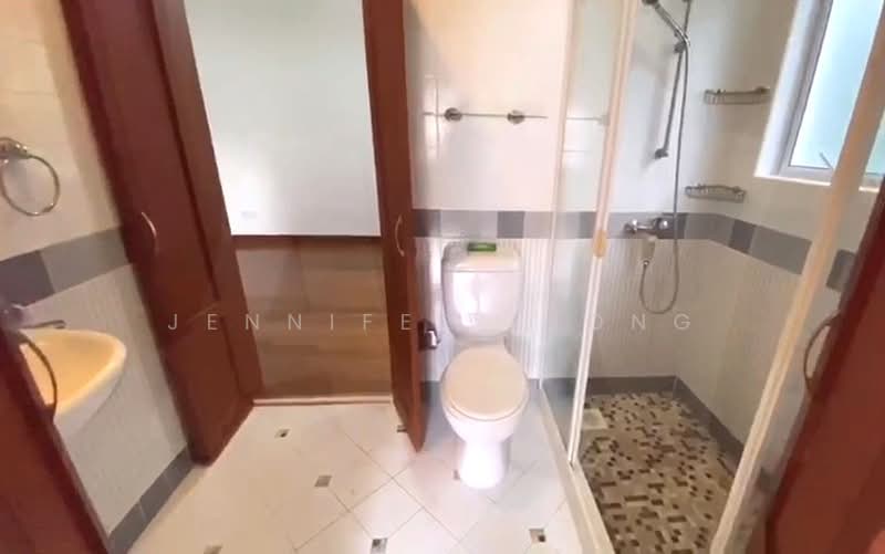 Bukit Timah 2-Sty Bungalow MGS Within 1 km, Jalan Kampong Chantek Binjai Park Swiss Club Road, Clementi Park / Upper Bukit Timah, 5 Bedrooms, 5,000 sqft, Detached House For Sale, by Jennifer Leong, 60134947 - Bathroom - PropertyGuru.com.sg