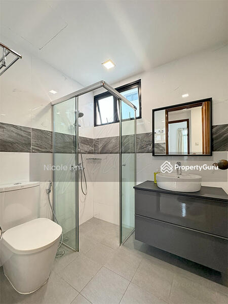 Common Bathroom