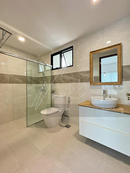 Master Bedroom Ensuite