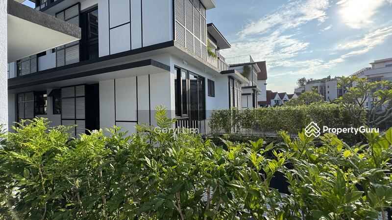 Corner Terrace in Coasta Villas