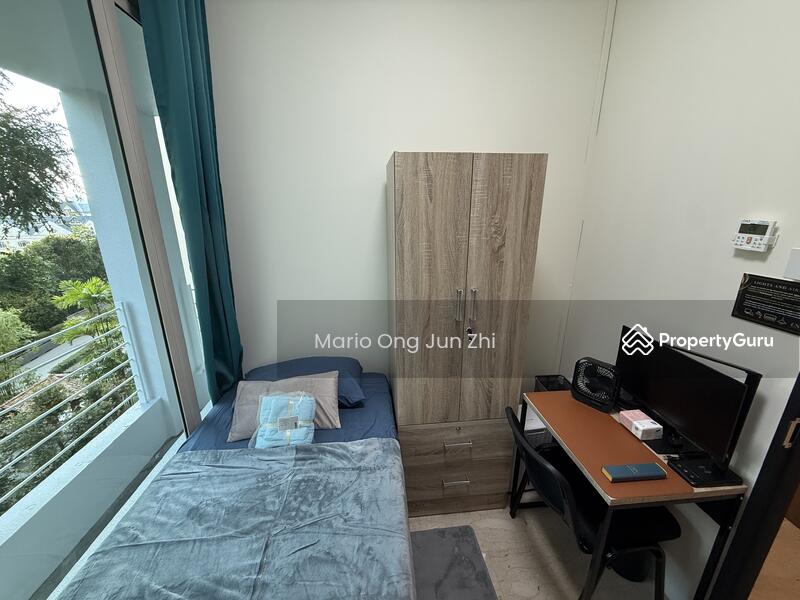 DR3 Bedroom