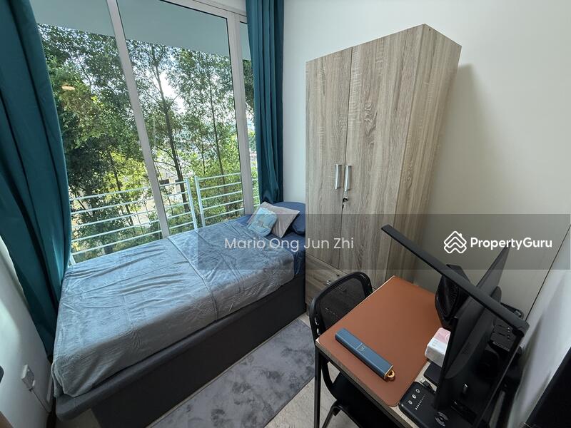 DR3 Bedroom