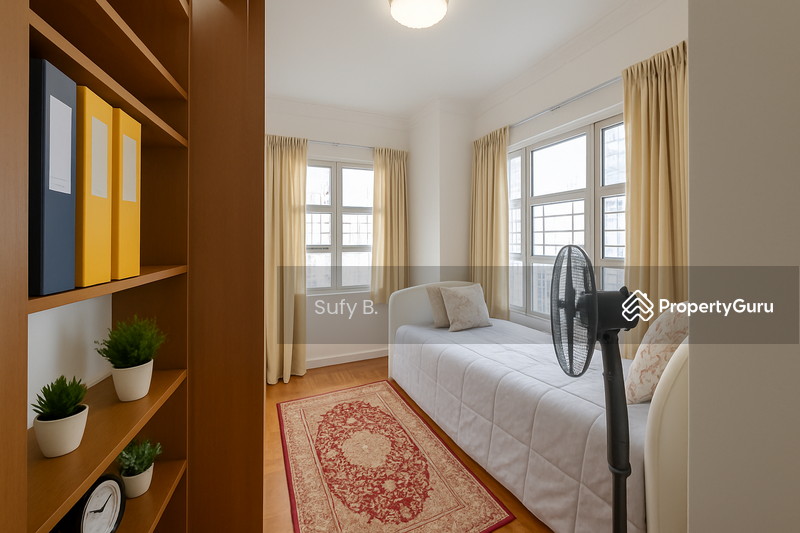 Bedroom 2 (decluttered virtually)