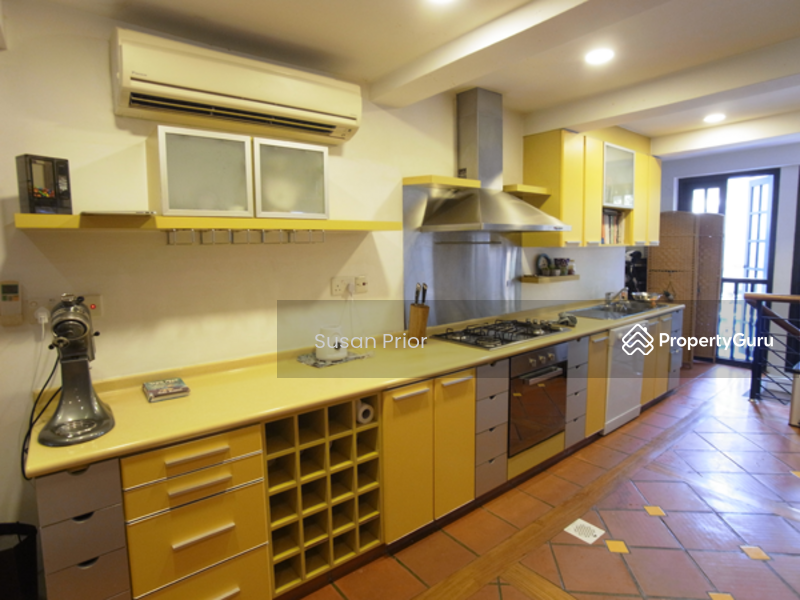 For Rent - Orchard Road 3+2