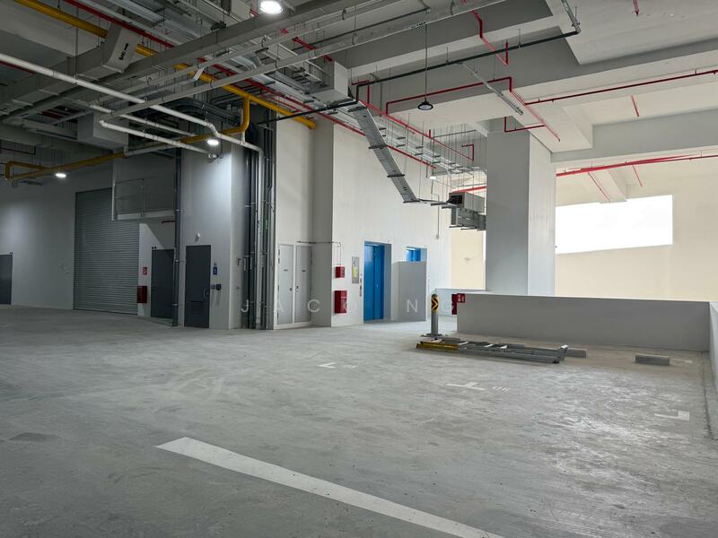 CT Foodnex, 2A-2B Mandai Estate, 1,711 sqft, Factory / Workshop (B2) For Sale, by Jacq Ng, 60135610 - Car Park - CommercialGuru.com.sg