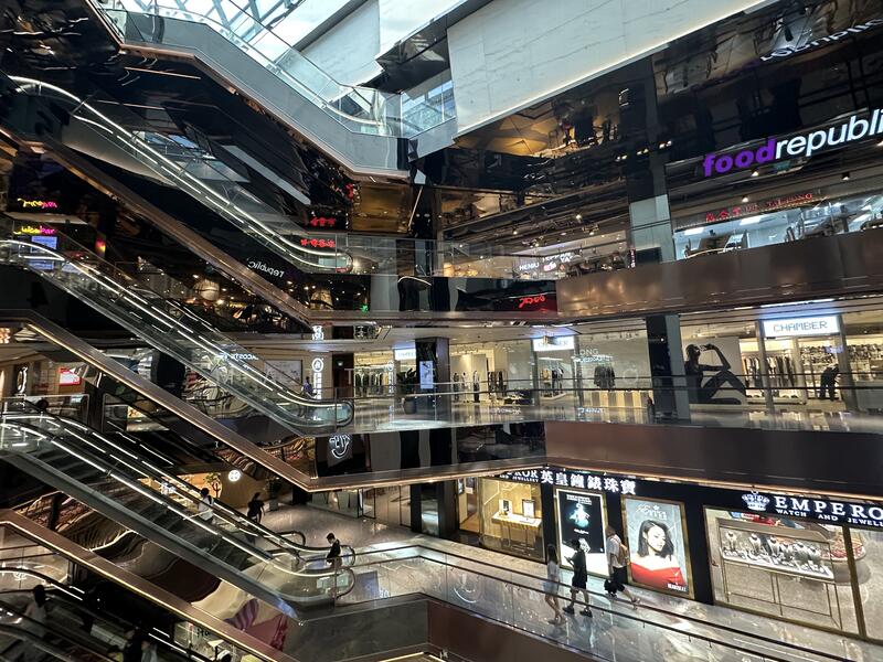 Wisma Atria, 435 Orchard Road, 1,216 sqft, Office For Rent, by Matthew Teo, 60135622 - CommercialGuru.com.sg