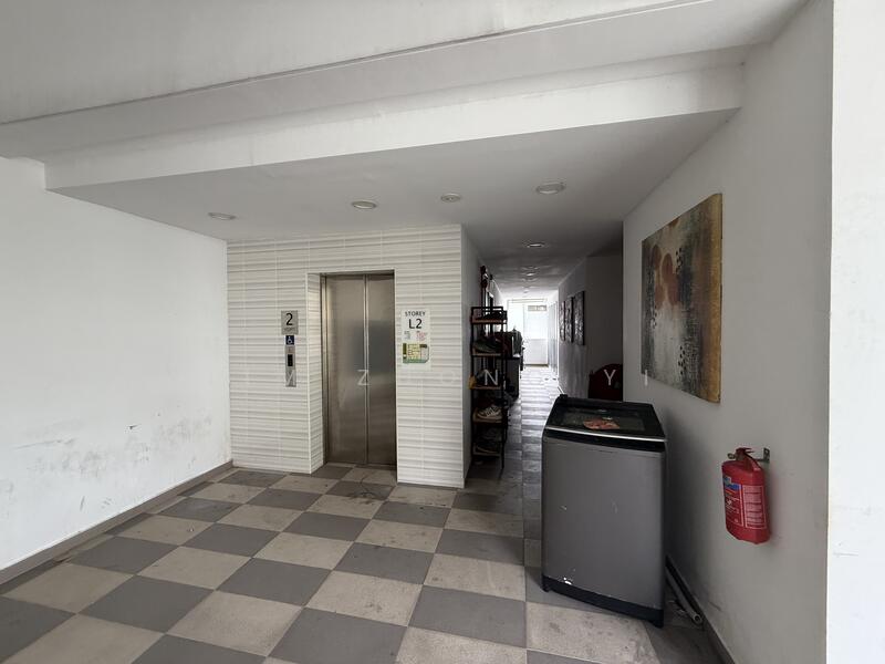 Freehold 4-storey corner building along main Changi Road with basement carpark, , 11,187 sqft, Other Retail For Sale, by Lim Zhong Yi, 60135948 - Corridor - CommercialGuru.com.sg