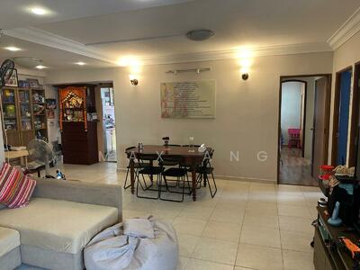 For Sale - 476 Sembawang Drive