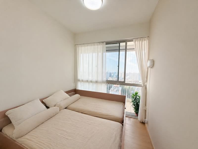 Lake Life, 2 Tao Ching Road, 3 Bedrooms, 1,023 sqft, Executive Condominium For Sale, by Nat Ng, 60136023 - PropertyGuru.com.sg