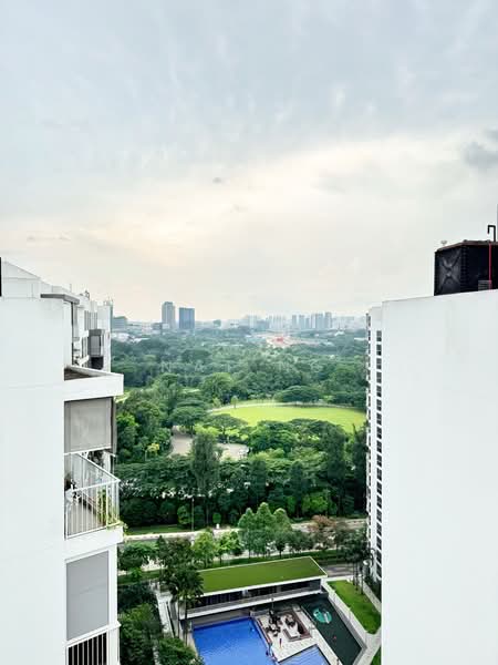 Lake Life, 2 Tao Ching Road, 3 Bedrooms, 1,023 sqft, Executive Condominium For Sale, by Nat Ng, 60136023 - PropertyGuru.com.sg