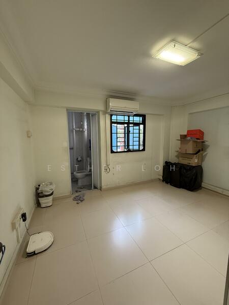 For Rent - 211 Jurong East Street 21