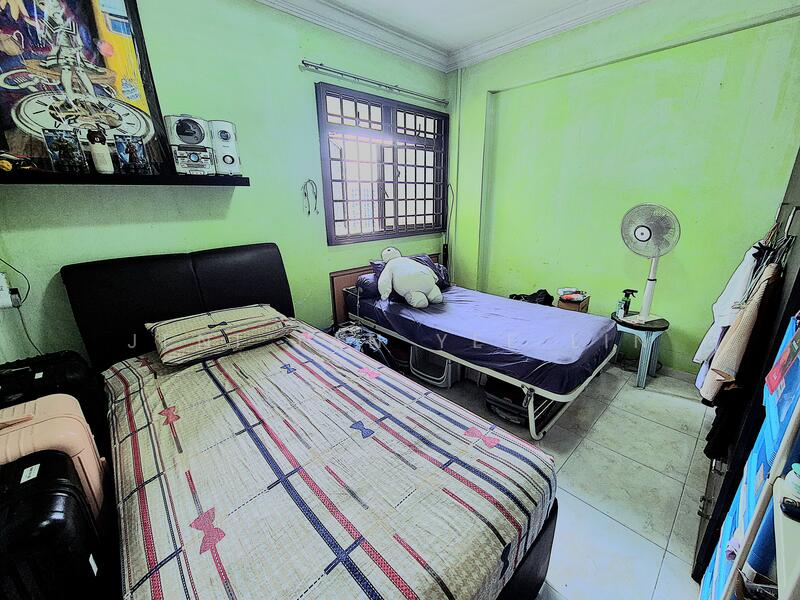 For Sale - 615 Woodlands Avenue 4