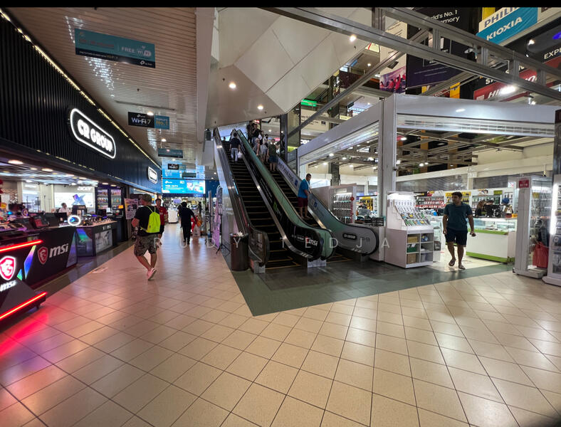 Sim Lim Square, 1 Rochor Canal Road, 355 sqft, Mall Shop For Rent, by Rudy Tedja, 60136484 - Others - CommercialGuru.com.sg