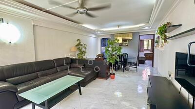 For Sale - 271 Tampines Street 21