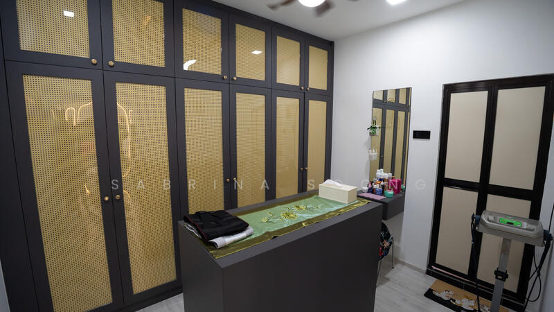 For Sale - 1KM to Ai Tong | Upper Thomson Newly Renovated Freehold Semi-Detached