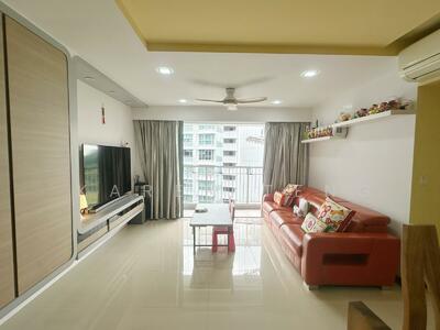 For Sale - 678B Punggol Drive