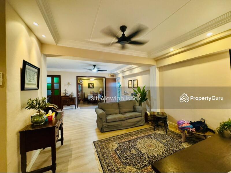 For Sale - 203 Pasir Ris Street 21