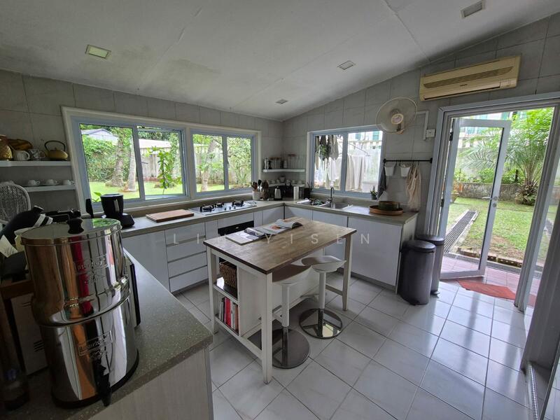 Call 9444.4449! Belmont GCB 1KM to Nanyang Primary, Belmont Road, Leedon Road, Bin Tong Park, Nanyang Primary, Holland Road, Farrer Road, 6 Bedrooms, 10,000 sqft, Good Class Bungalow For Sale, by Lin Yisen, 60136883 - Kitchen - PropertyGuru.com.sg