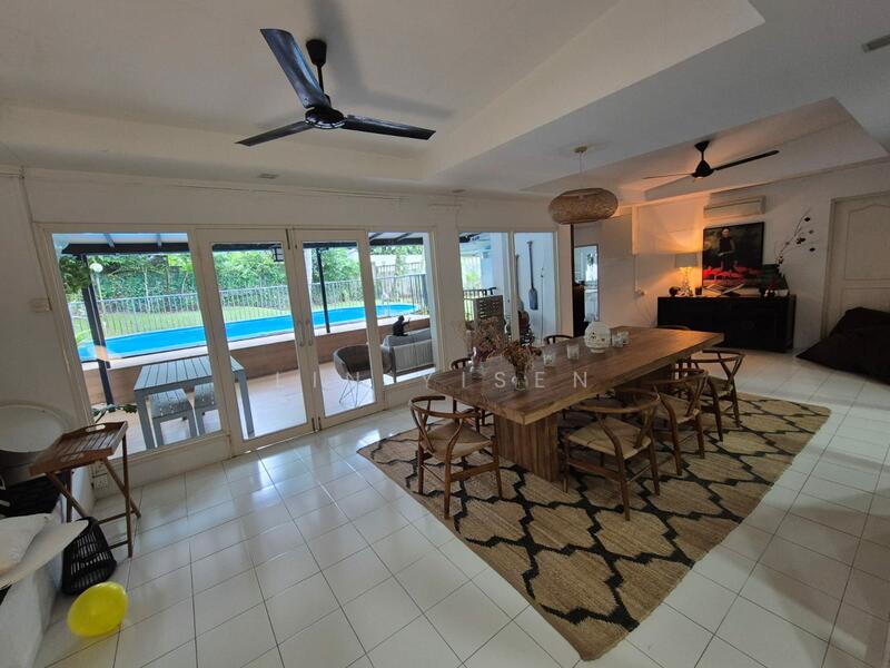 Call 9444.4449! Belmont GCB 1KM to Nanyang Primary, Belmont Road, Leedon Road, Bin Tong Park, Nanyang Primary, Holland Road, Farrer Road, 6 Bedrooms, 10,000 sqft, Good Class Bungalow For Sale, by Lin Yisen, 60136883 - Dining Area - PropertyGuru.com.sg