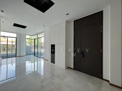 For Rent - East Coast Avenue