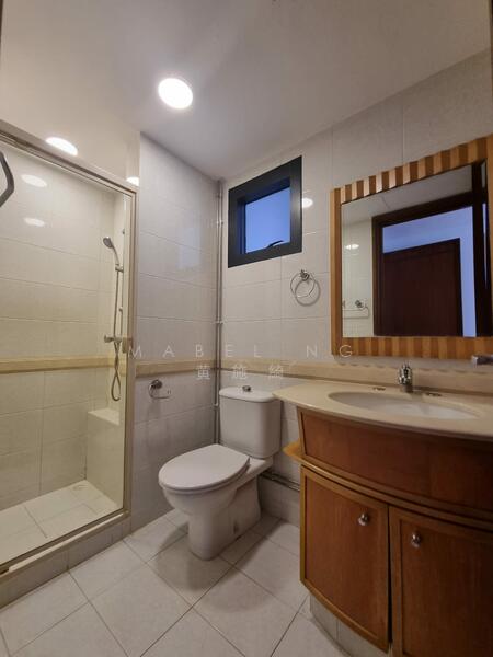 Junior Master Bathroom