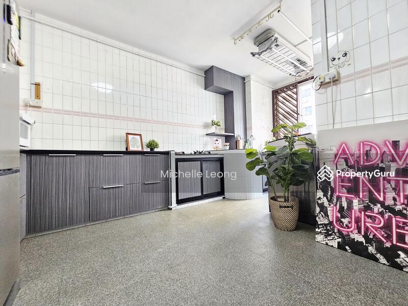 For Sale - 835 Jurong West Street 81