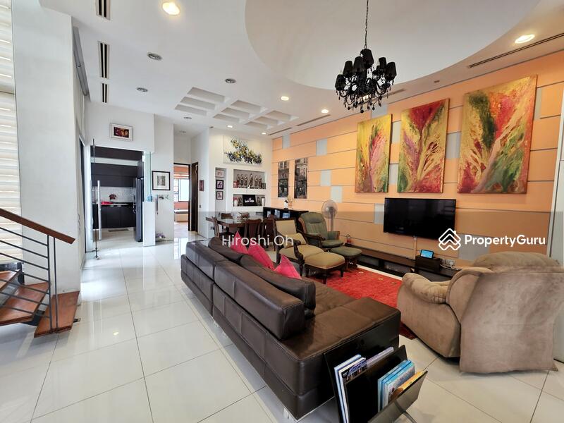 For Sale - Opera Estate