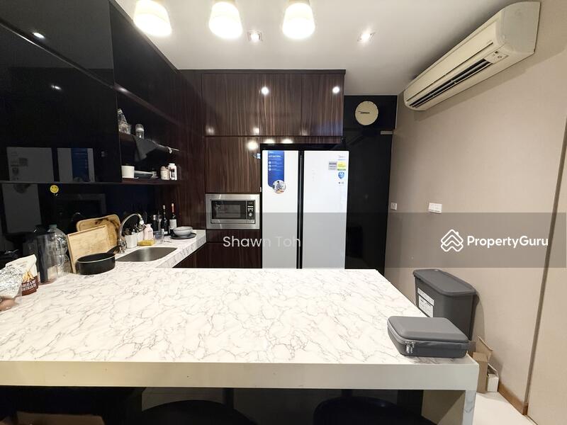 Dry kitchen