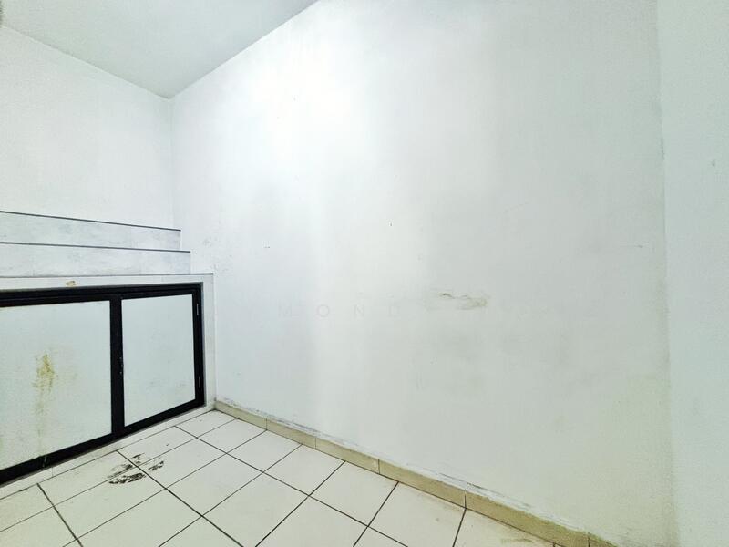 Store