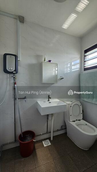 Common Bathroom