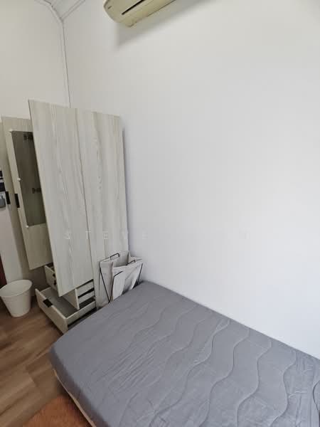 Tanglin View, 152 Prince Charles Crescent, Room Rental, 120 sqft, Condominium For Rent, by Steve Voon, 60137639 - CR4 - PropertyGuru.com.sg