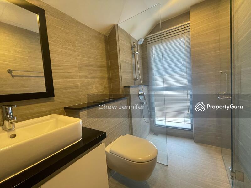Bathroom 4