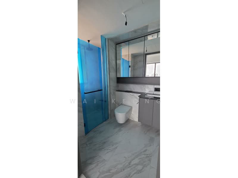 The Landmark Condominium For Sale at S$ 2,225,000 | PropertyGuru Singapore - Bathroom