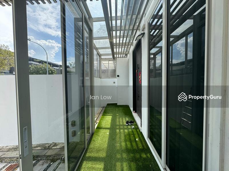 Corridor