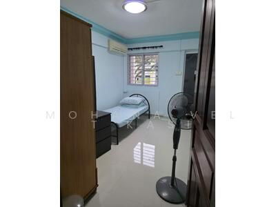 For Rent - 241 Jurong East Street 24