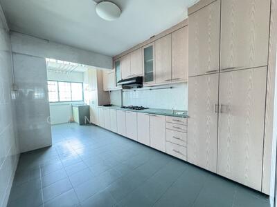 For Sale - 105 Tampines Street 11