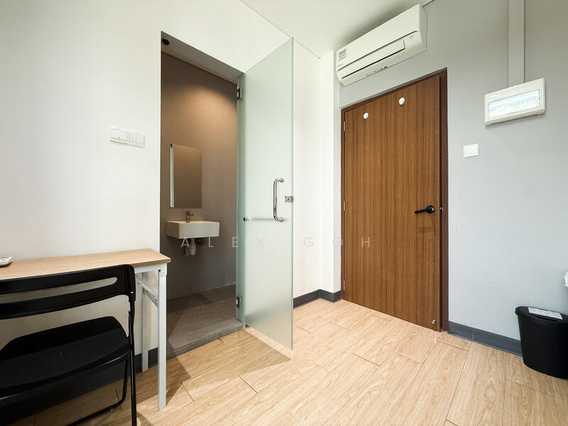 For Rent - Jalan Besar Master Room For Rent. Mins to MRT