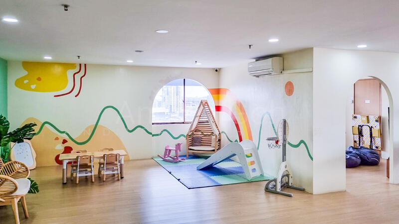 Sim Lim Tower, 10 Jalan Besar, 4,210 sqft, Office For Sale, by Andrea Goh 吴雪婷, 60138120 - CommercialGuru.com.sg