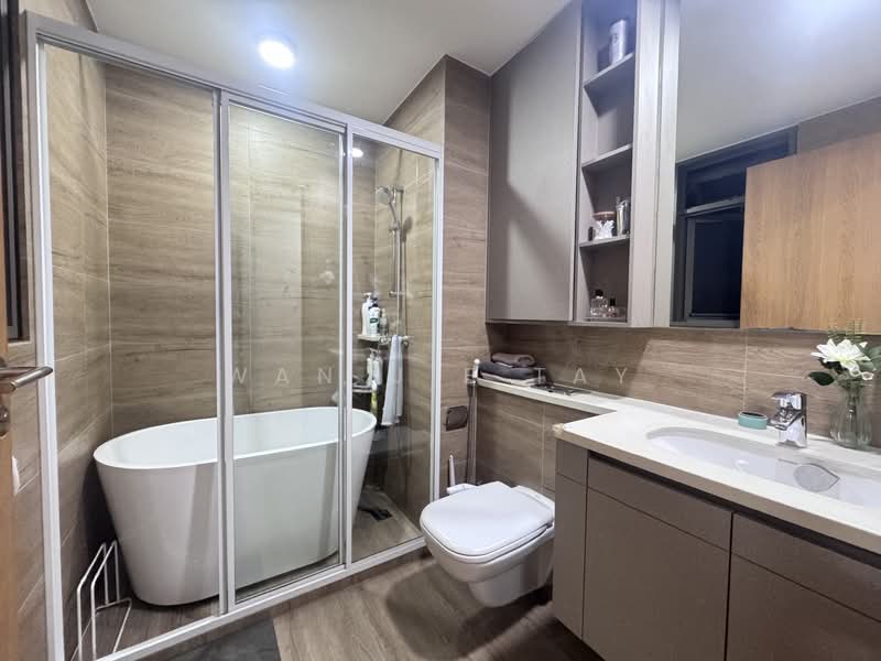 Rivercove Residences EC, 38 Anchorvale Ln, 3 Bedrooms, 958 sqft, Condominium For Sale, by Wan Jie Tay, 60138139 - Bathroom - PropertyGuru.com.sg