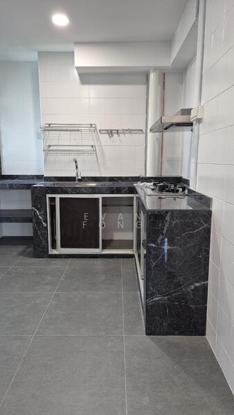 Entrance to the kitchen