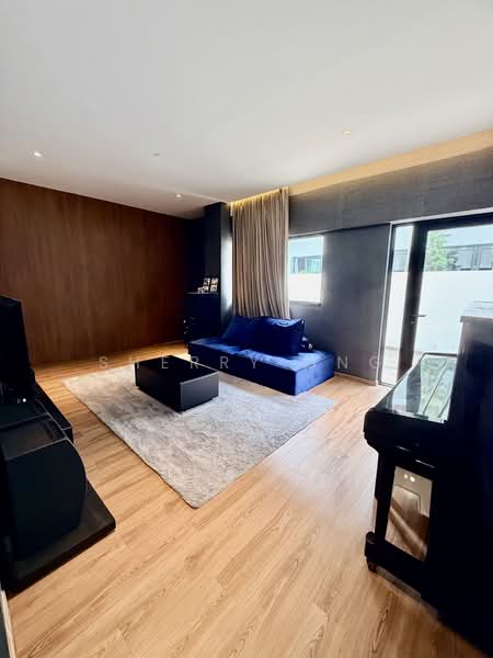 Rosyth road, , 4 Bedrooms, 3,421 sqft, Semi-Detached House For Sale, by Sherry Ong, 60138535 - Living Room - PropertyGuru.com.sg