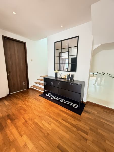 Rosyth road, , 4 Bedrooms, 3,421 sqft, Semi-Detached House For Sale, by Sherry Ong, 60138535 - Entrance - PropertyGuru.com.sg