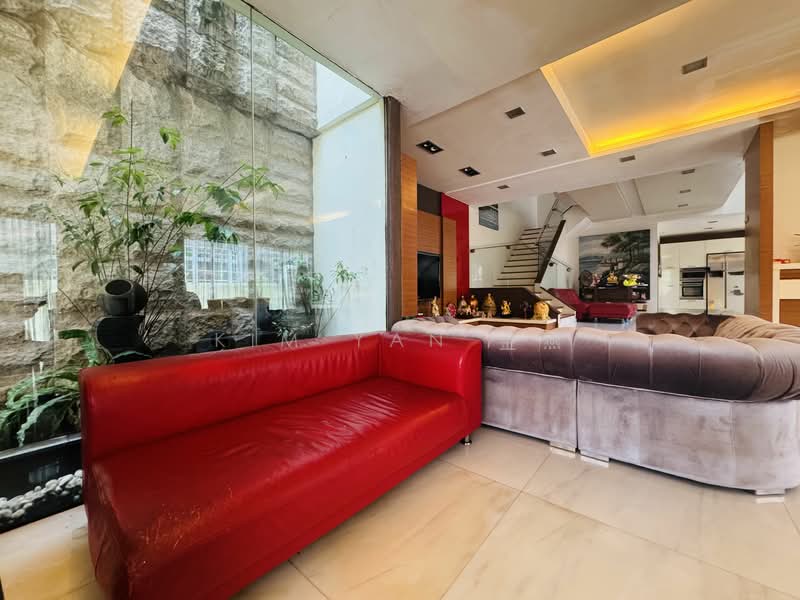 For Sale - Modern & Freehold Semi-D, High taste with quality interior & exterior