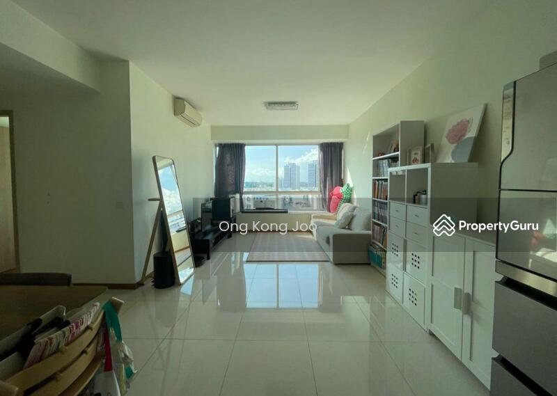 For Rent - The Lakefront Residences