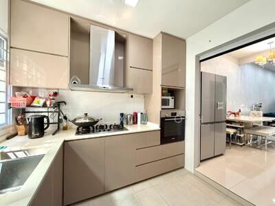 For Sale - ⭐️⭐️ LANDED7772 @ D20 THOMSON GARDEN TERRACE WALK TO MARYMOUNT UPPER THOMSON MRT