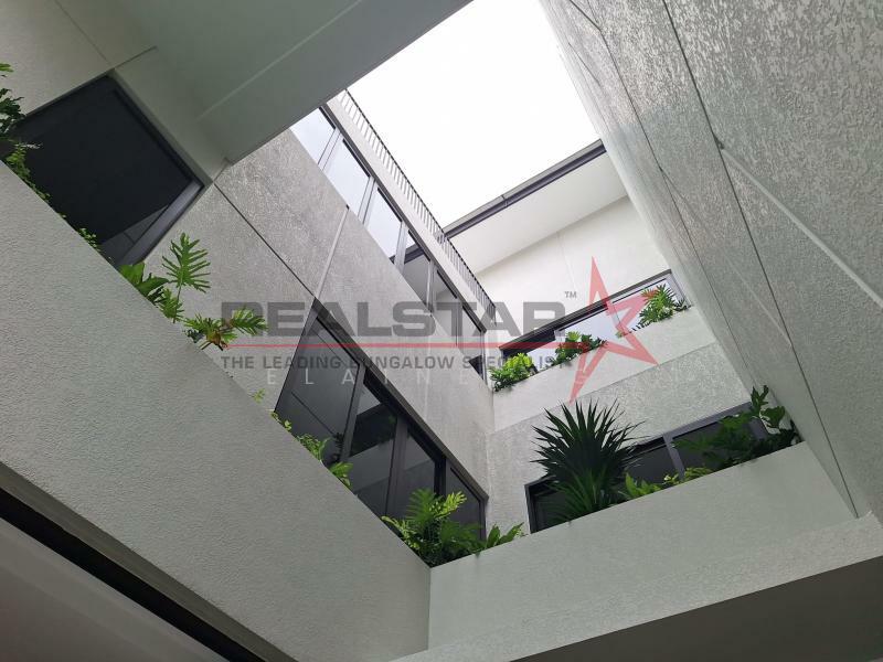 ❤️ D10 - Last Unit! ❤️ $7.Xm ❤️ FH Brand New | Pool & Lift ❤️, Mount Sinai Grove Moonbeam Ming Teck Kebaya Tenang Jelita Holland, 5 Bedrooms, 4,574 sqft, Terraced House For Sale, by ELAINE NG, 60138969 - PropertyGuru.com.sg