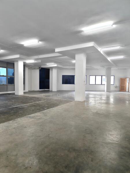Uni-Tech Centre, 55 Toh Guan Rd East, 3,563 sqft, Light Industrial (B1) For Rent, by CICILIOR ., 60139016 - CommercialGuru.com.sg