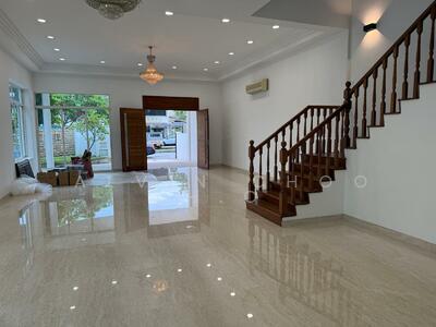 For Sale - 3.5 Storey Corner Terrace! With Great Amenities! Near Various MRT Train Stations & Shopping Malls!