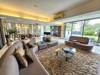 For Sale - ⭐GOODMAN BUNGALOW ZONE⭐ WIDE FRONTAGE (☎9693⚡8899 发发久久)