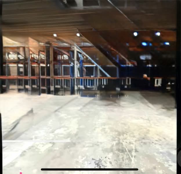 Ground Floor in Henderson / Bukit Merah Area, , 2,626 sqft, Light Industrial (B1) For Rent, by Pauleen Lim, 60139429 - CommercialGuru.com.sg